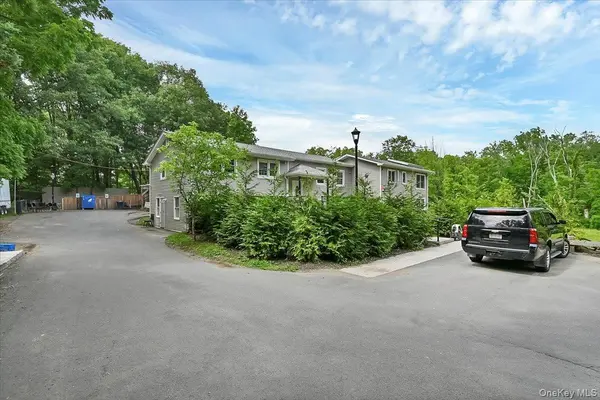43 Freeland ST, Monroe, NY 10950