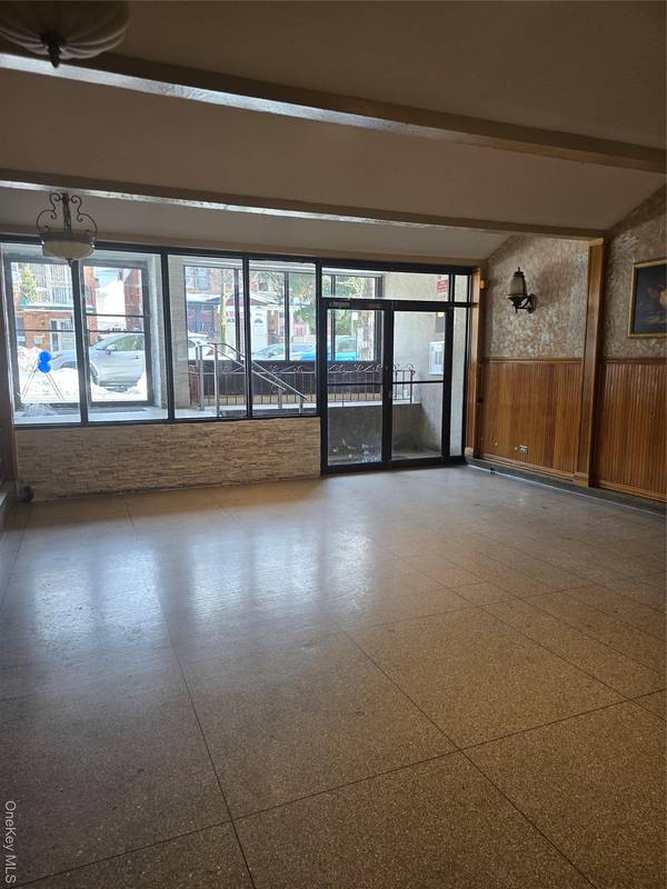 92-29 Lemont  Ave #1 E, Elmhurst, NY 11373