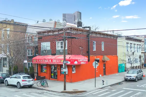 30-74 14th ST, Astoria, NY 11102