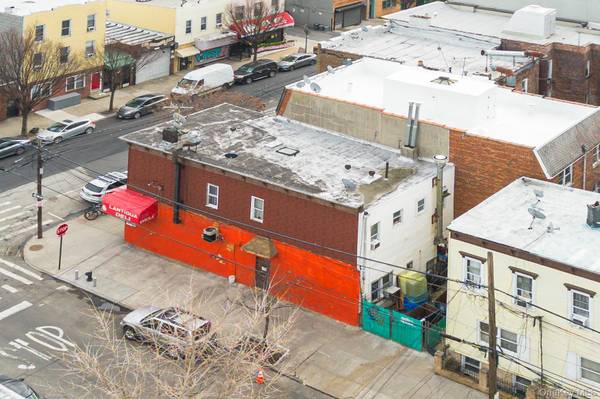 30-74 14th ST, Astoria, NY 11102