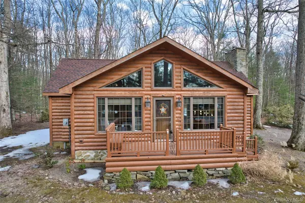 128 Shore DR, Wurtsboro, NY 12790