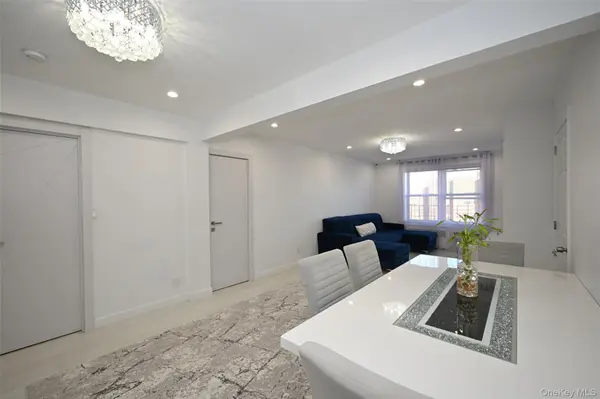 100-25 Queens BLVD #7M, Forest Hills, NY 11375