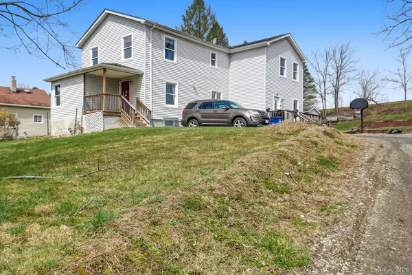 41 Beilke RD, Millerton, NY 12546