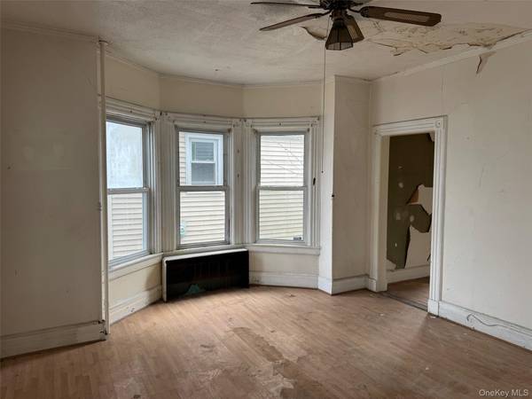 42 Union AVE, Mount Vernon, NY 10550