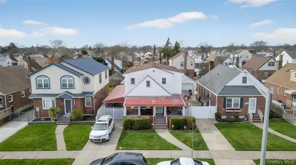 120-30 226th ST, Cambria Heights, NY 11411