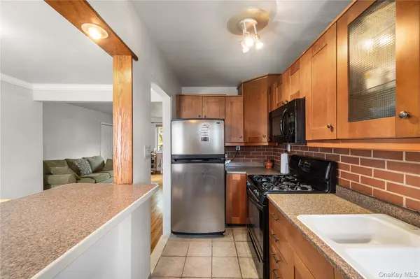 224-30 Manor RD #Duplex, Queens Village, NY 11427