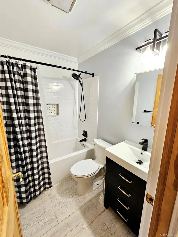 12 Nord Park BLVD, Middle Island, NY 11953