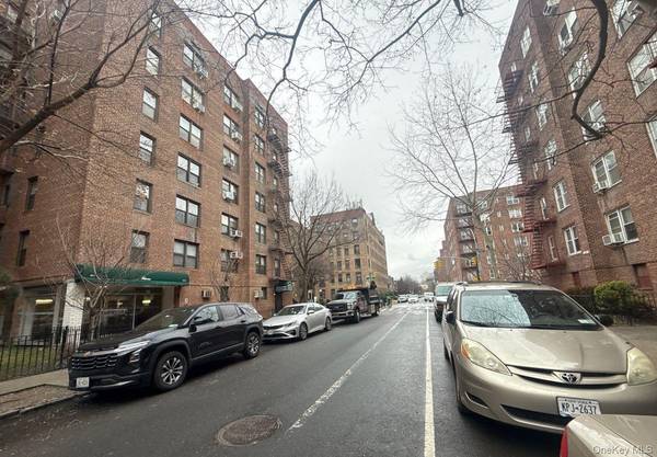 33-47 91st ST #5A, Jackson Heights, NY 11372