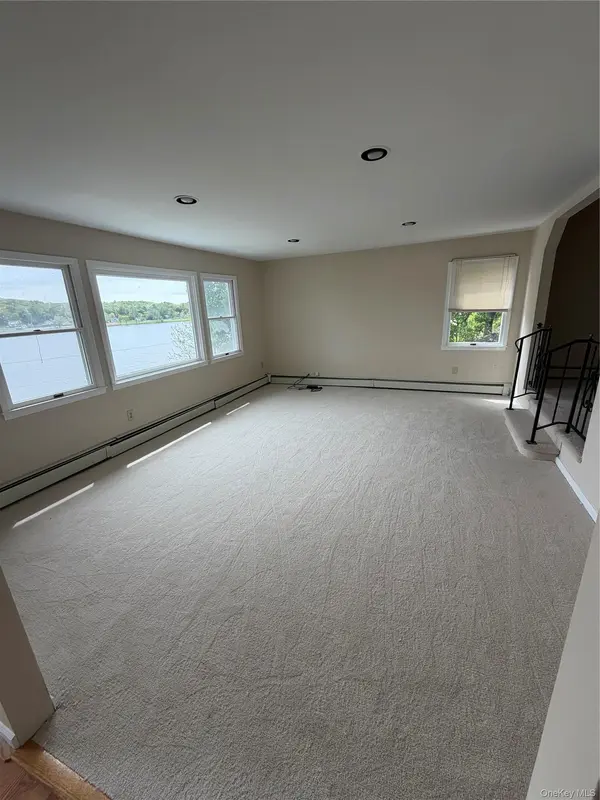 165 W Lakeshore DR, Carmel, NY 10512