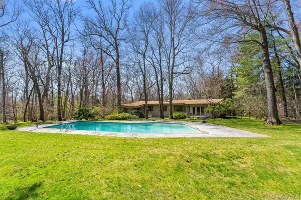 98 Cushman RD, Scarsdale, NY 10583