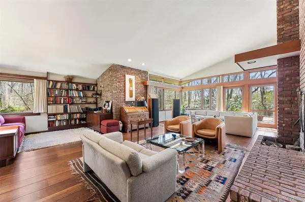 98 Cushman RD, Scarsdale, NY 10583