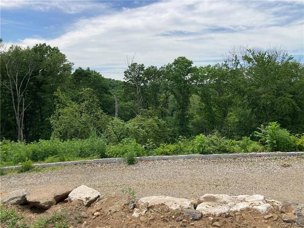 6 Duffys Bridge RD, Katonah, NY 10536