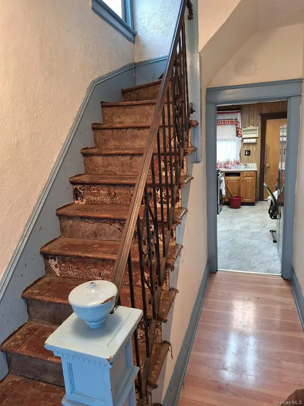 103-26 170th ST, Jamaica, NY 11433
