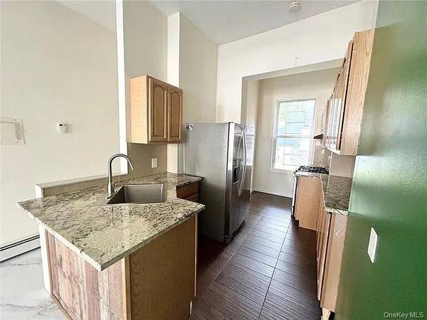 296 Mill ST, Poughkeepsie, NY 12601