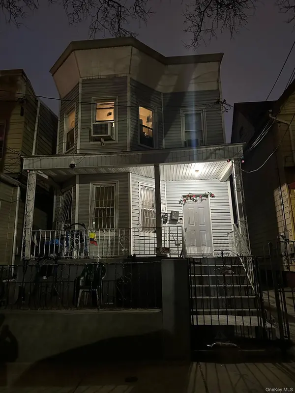 35-44 100 st. street, Corona, NY 11368