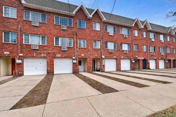 964 Hemlock ST, Brooklyn, NY 11208