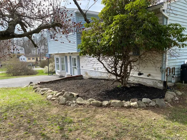 43 Duelk AVE, Monroe, NY 10950
