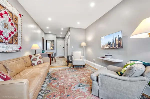 4842 44th ST #5H, Woodside, NY 11377