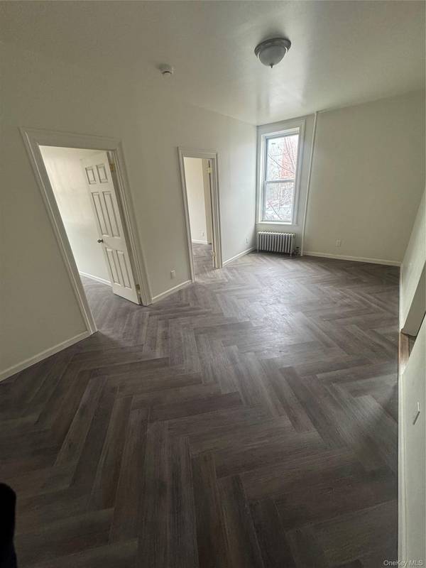 148 Lott St, Brooklyn, NY 11226