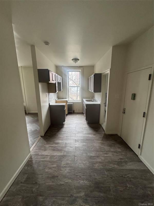 148 Lott St, Brooklyn, NY 11226