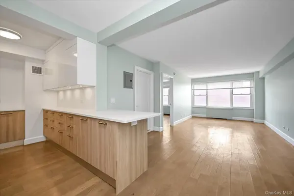 107-40 Queens BLVD #10D, Forest Hills, NY 11375