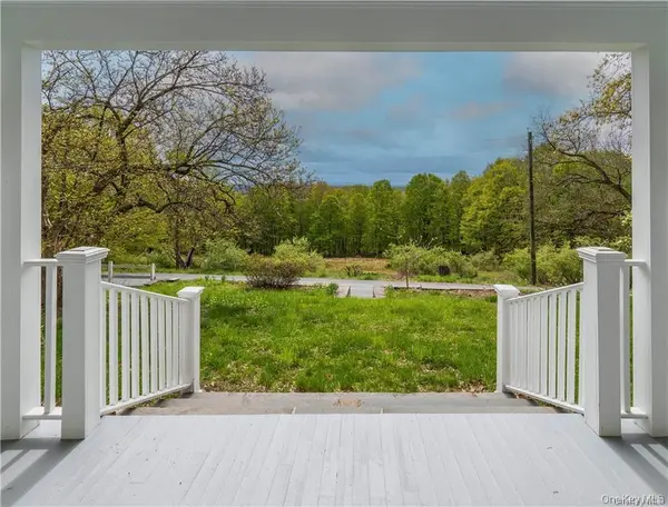 669 Mountain RD, Middletown, NY 10940