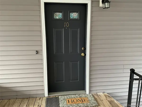 100 Hillside DR #B10, Middletown, NY 10941
