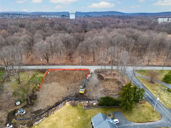 2 Halsey Place, Valhalla, NY 10595