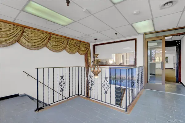 1438 Wantagh AVE #2, Wantagh, NY 11793
