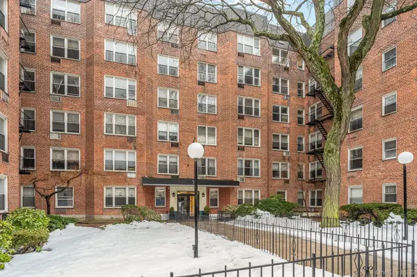 50 Fort PL #A6A, Staten Island, NY 10301