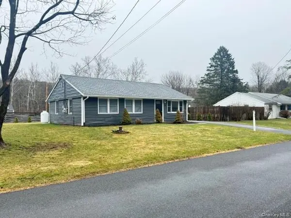 30 Melissa RD, Kingston, NY 12401
