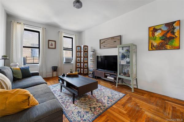 2199 Holland AVE #5P, Bronx, NY 10462