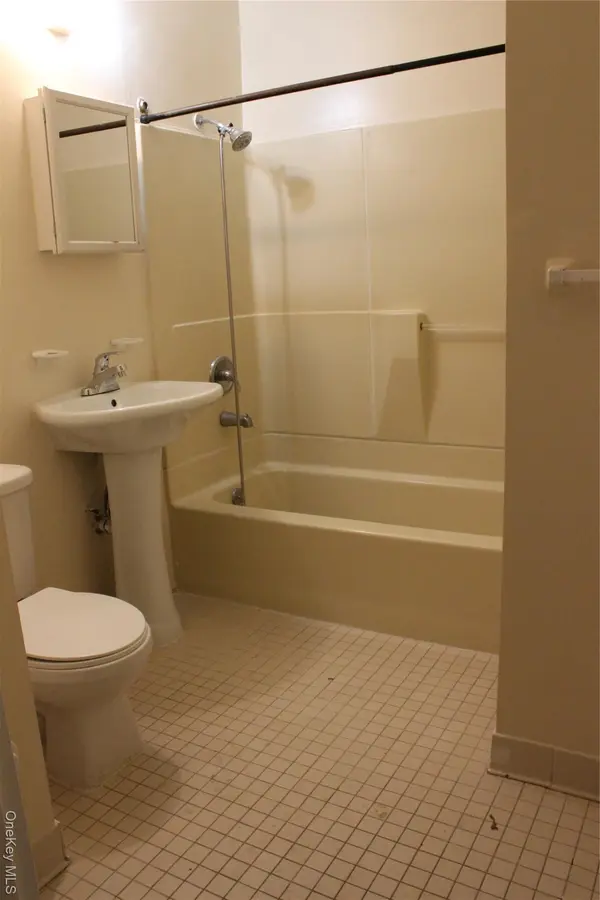 1468 Minford PL, Bronx, NY 10460