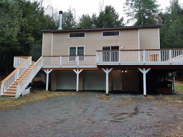 44 Lester LN, Bethel, NY 12786