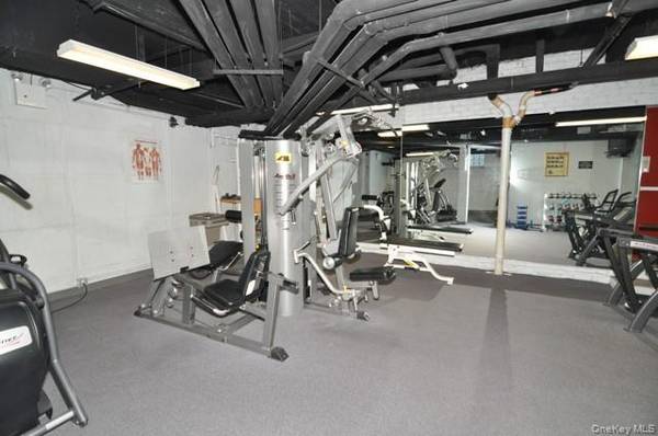 39-60 52nd ST #6B, Woodside, NY 11377