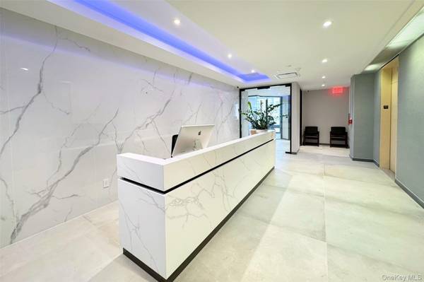 866 2nd AVE #10A, New York (manhattan), NY 10017