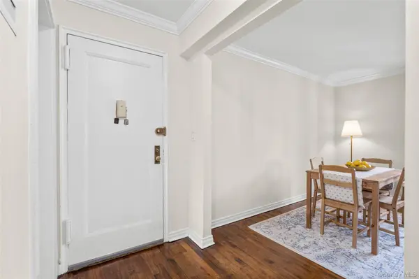 1825 Palmer AVE #2D, Larchmont, NY 10538