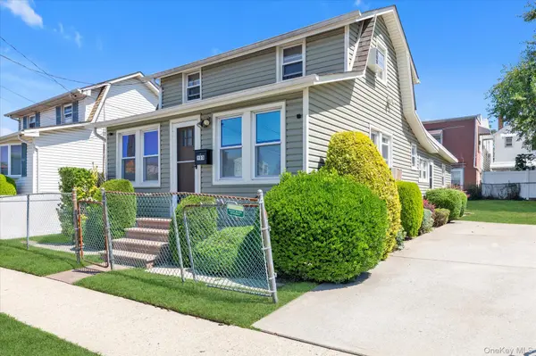 103 Oakley AVE, Elmont, NY 11003