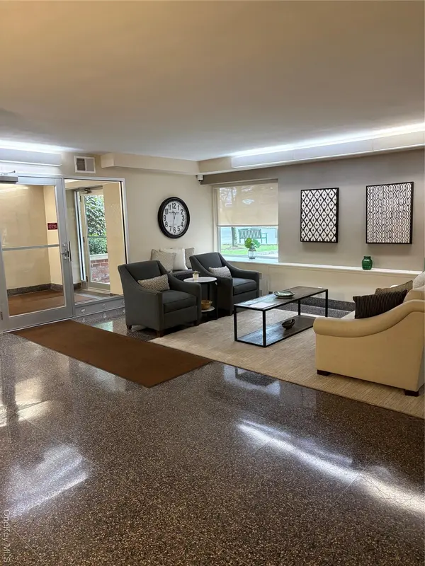 611 Palmer RD #20, Yonkers, NY 10701
