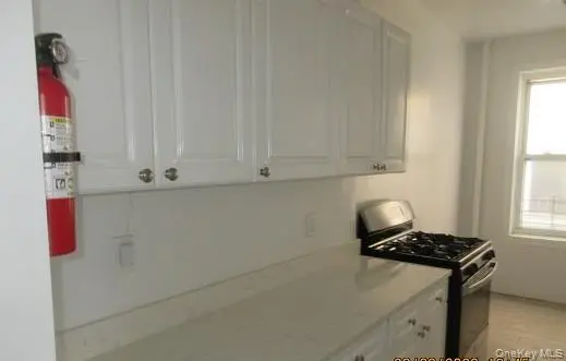 2081 Cruger AVE #4 O, Bronx, NY 10462