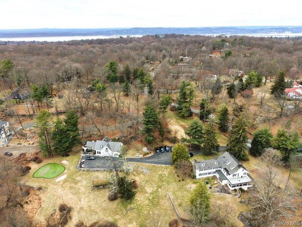 255 Mountain RD, Irvington, NY 10533