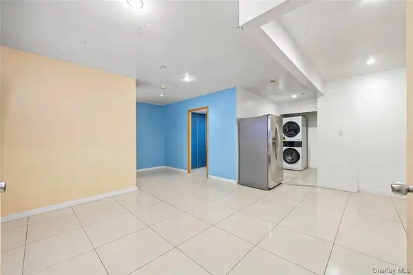 106-07 Northern BLVD #5B, Corona, NY 11368