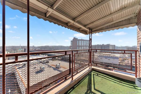 2015 Saint Paul AVE #6I, Bronx, NY 10461