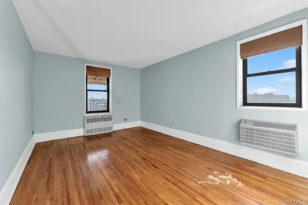 2015 Saint Paul AVE #6I, Bronx, NY 10461