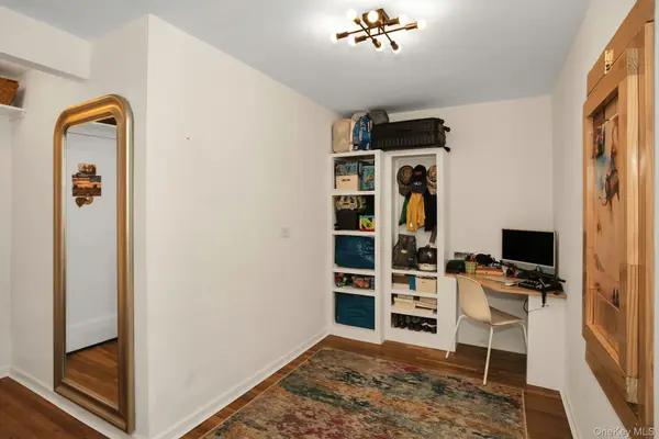 34-49 81st ST #2R, Jackson Heights, NY 11372