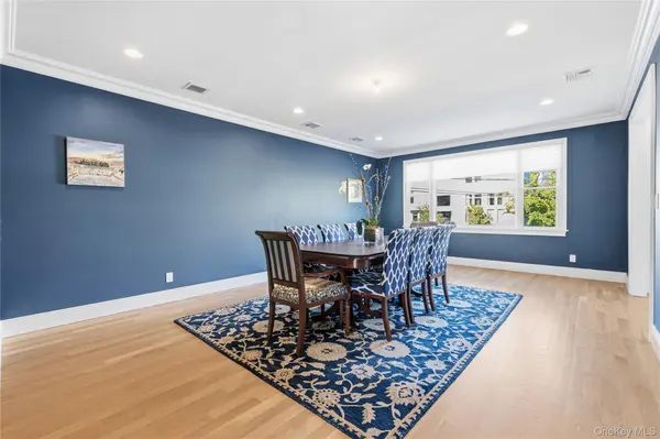 553 Derby AVE, Woodmere, NY 11598