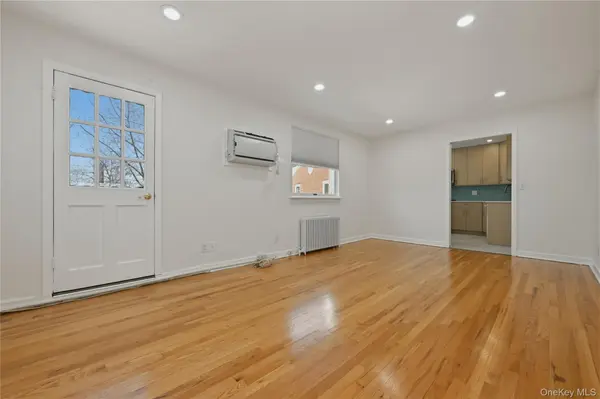 260-55 Union TPKE #B, Glen Oaks, NY 11004
