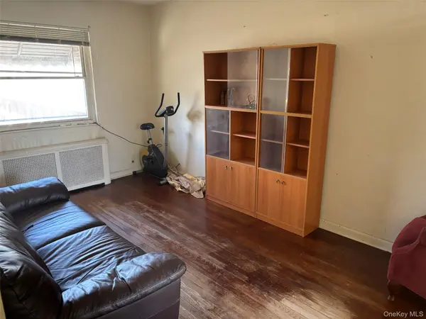 12212 6th AVE, College Point, NY 11356