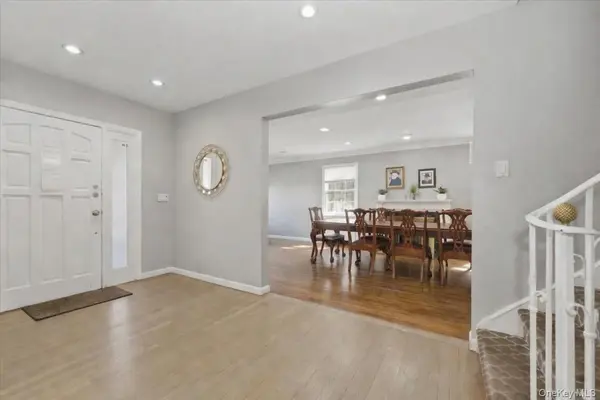 373 Northfield RD, Woodmere, NY 11598