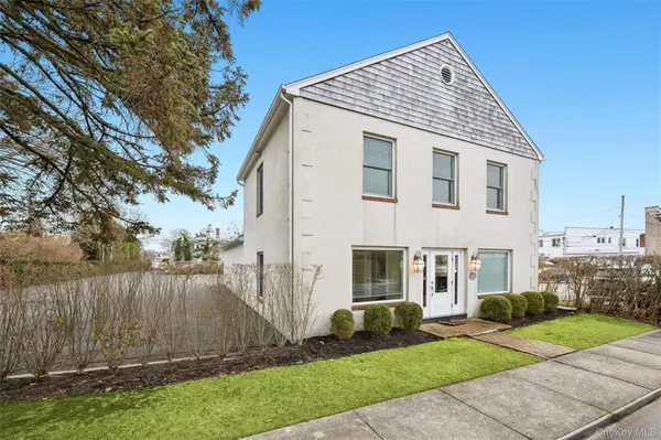 28 Cameron ST, Southampton, NY 11968